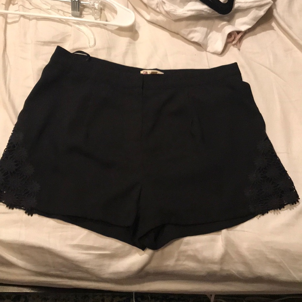 Black boxy shorts